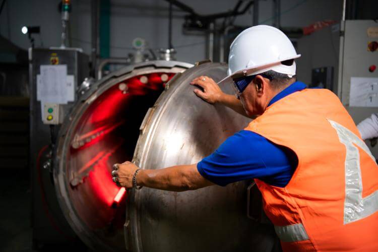 vacuum furnace installation Ditton ME20 6